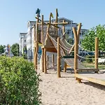 Apartment 347, Seepark