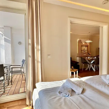 347, Seepark Apartment